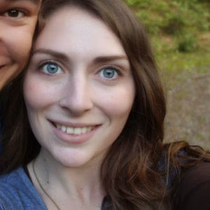 Meet your Posher, Caroline